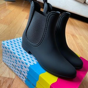 Jeffrey Campbell - Short black matte rainboots